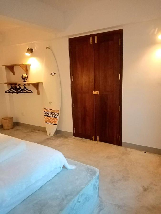 Sri Lanka Surf Villa Domus Graziella Ahangama Bagian luar foto