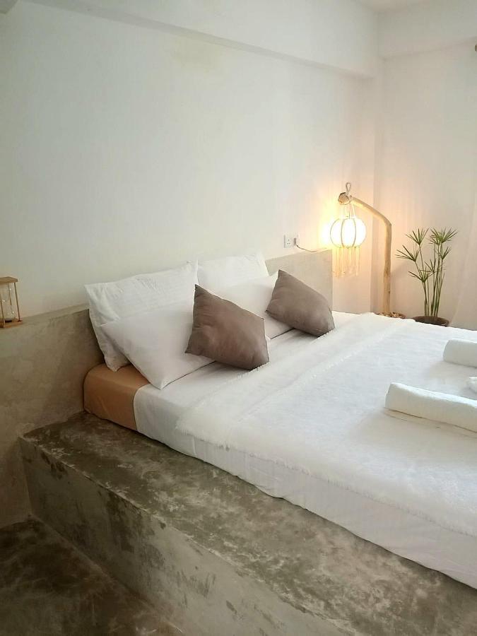 Sri Lanka Surf Villa Domus Graziella Ahangama Bagian luar foto