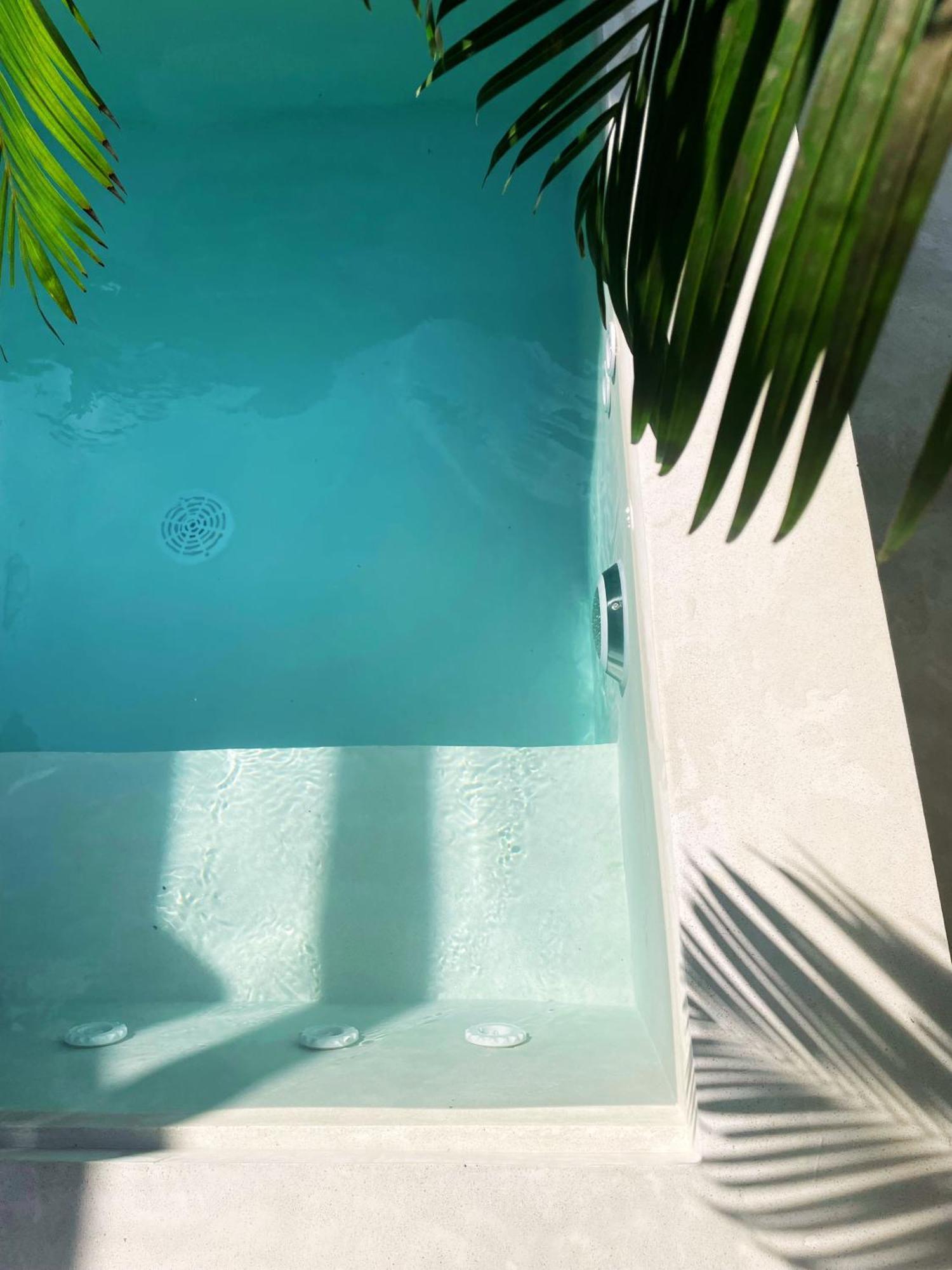 Sri Lanka Surf Villa Domus Graziella Ahangama Bagian luar foto