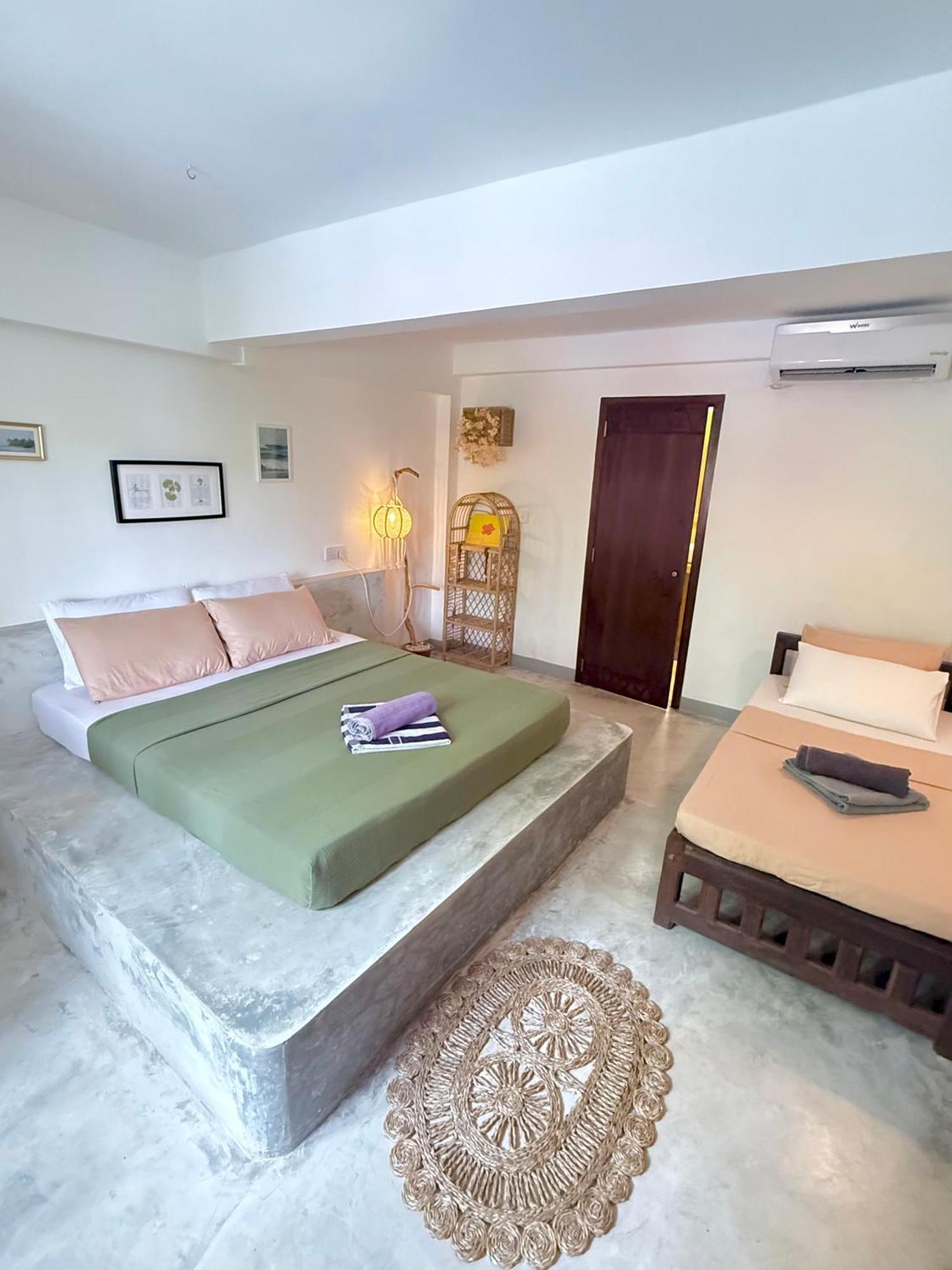 Sri Lanka Surf Villa Domus Graziella Ahangama Bagian luar foto