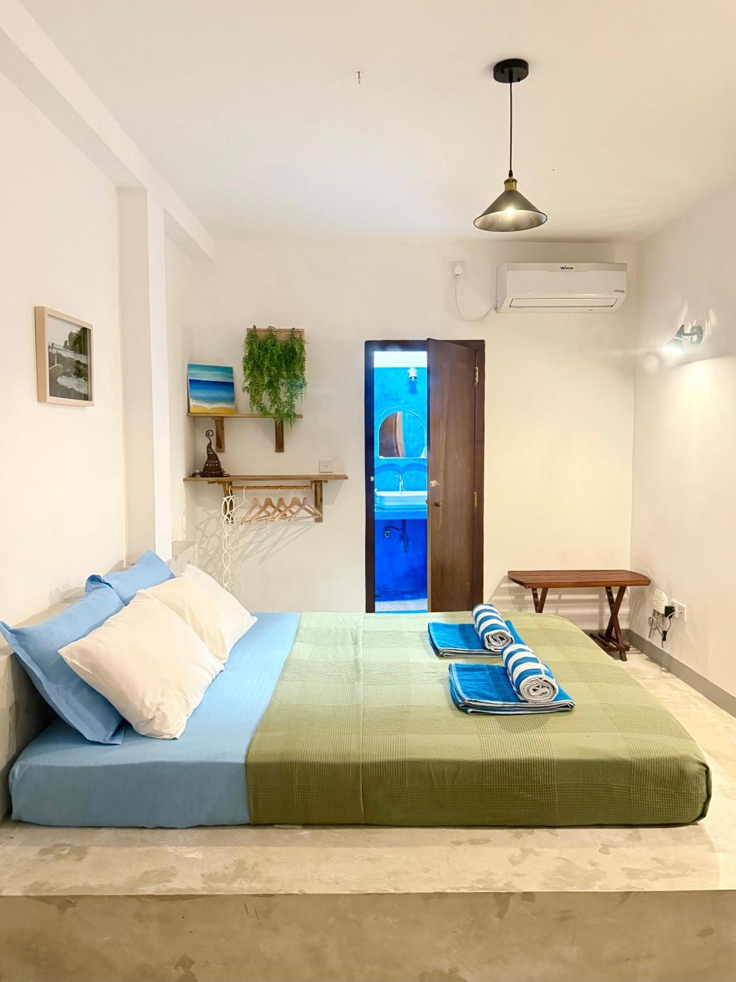 Sri Lanka Surf Villa Domus Graziella Ahangama Bagian luar foto